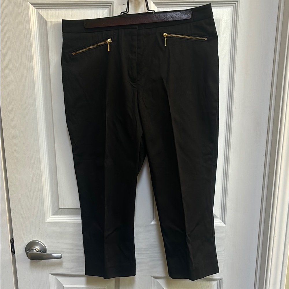 NEW Black Capris Dress Pants